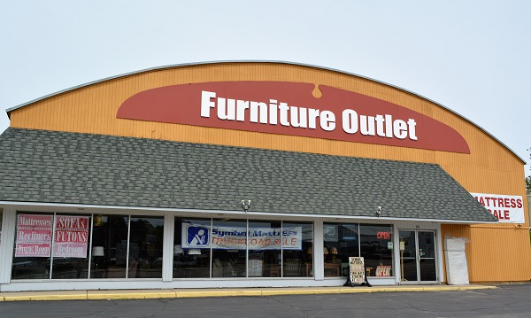 lake country furniture and mattress headquarters